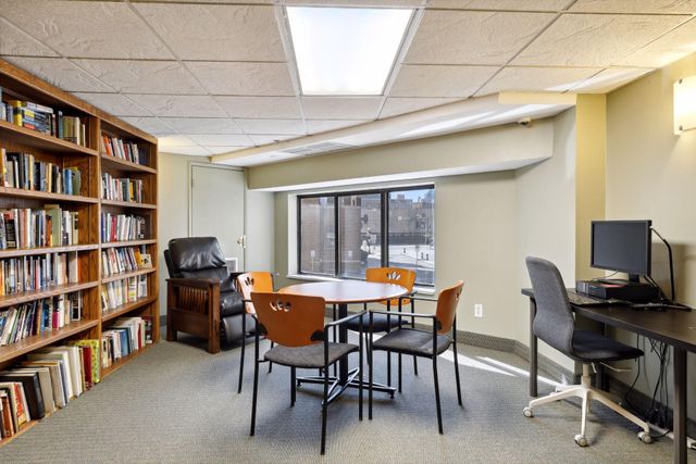 78 10th Street E 1710, Saint Paul, MN 55101