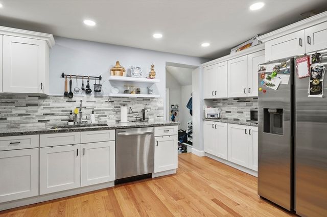 29 Bennett Lane, Lancaster, MA 01523