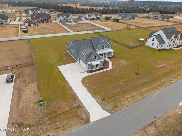 335 Stephanye Lane, Greenville, NC 27834