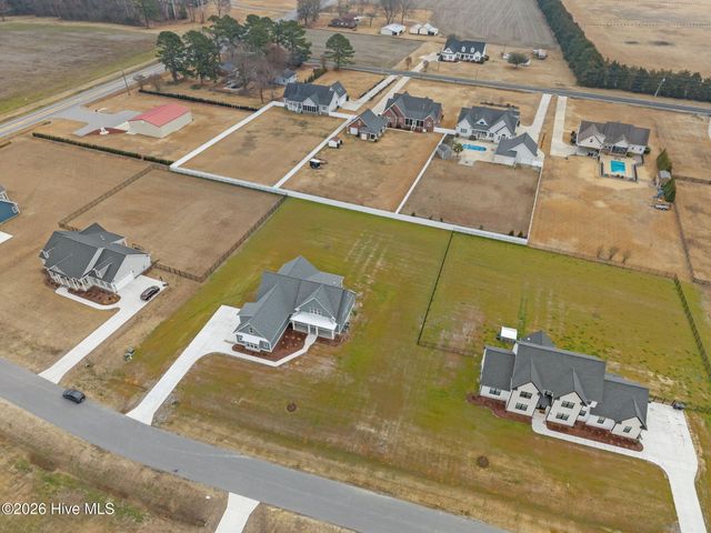 335 Stephanye Lane, Greenville, NC 27834