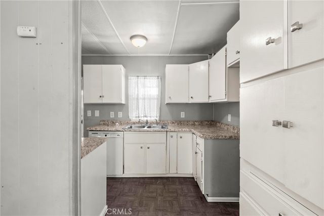 3157 E AVE I B2, Lancaster, CA 93535