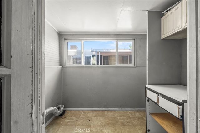 3157 E AVE I B2, Lancaster, CA 93535