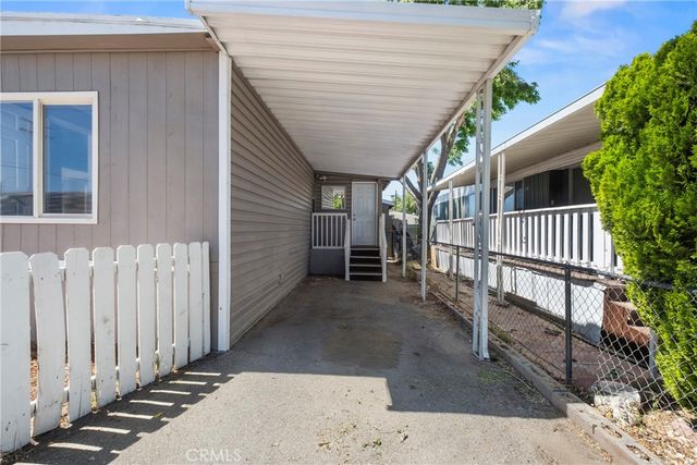 3157 E AVE I B2, Lancaster, CA 93535