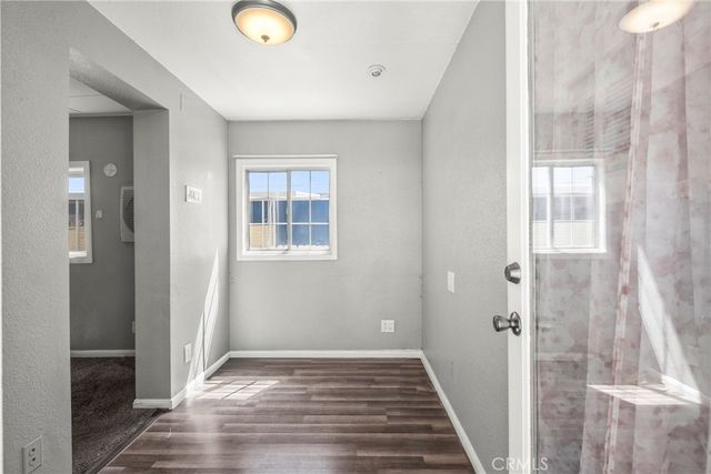 3157 E AVE I B2, Lancaster, CA 93535