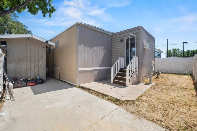3157 E AVE I B2, Lancaster, CA 93535
