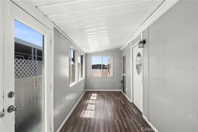 3157 E AVE I B2, Lancaster, CA 93535