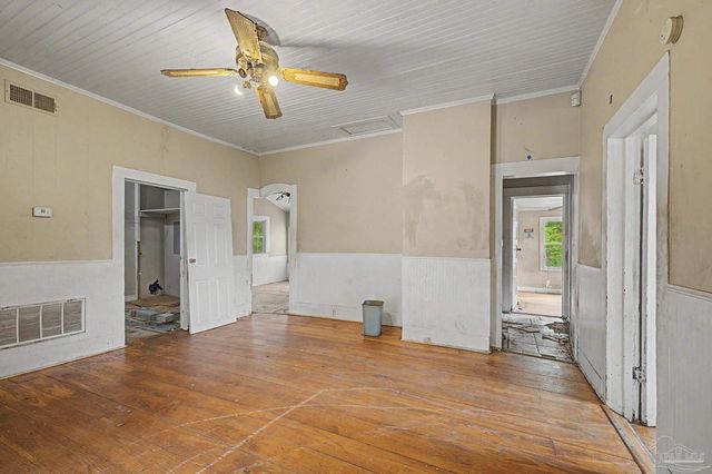 2410 N Tarragona St, Pensacola, FL 32503