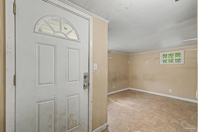 2410 N Tarragona St, Pensacola, FL 32503
