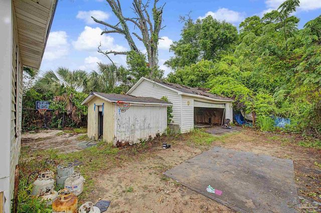 2410 N Tarragona St, Pensacola, FL 32503