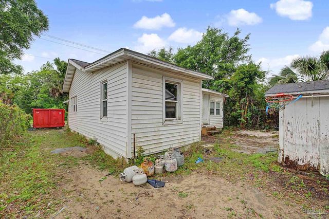 2410 N Tarragona St, Pensacola, FL 32503