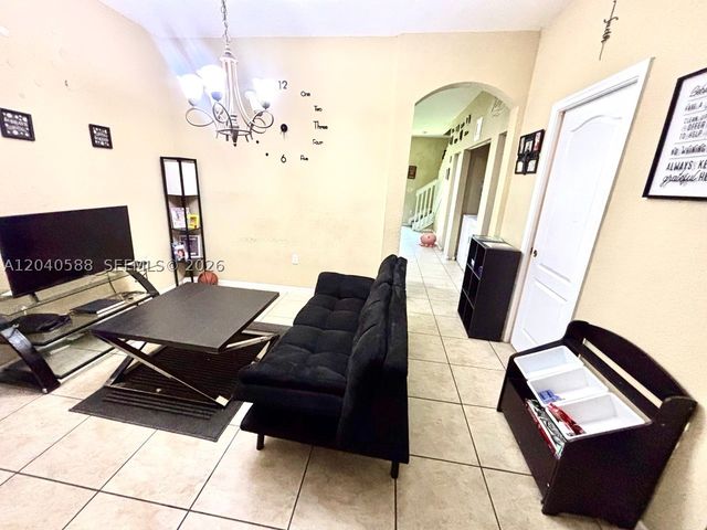 21207 NW 14th Pl 7-28, Miami Gardens, FL 33169
