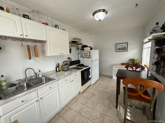 293 W Shore Road 1, Huntington, NY 11743