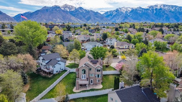 7910 S PEAR TREE CIR, Sandy, UT 84094