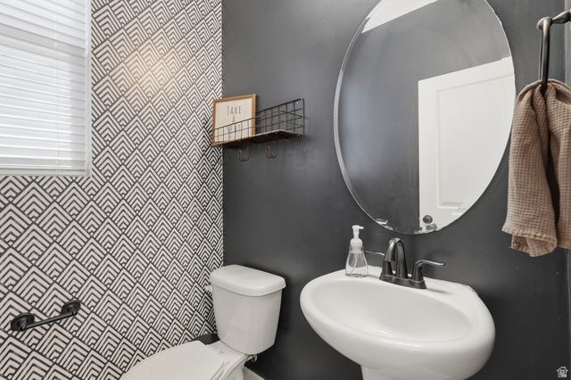 4229 W 6025 S, Roy, UT 84067
