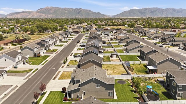 4229 W 6025 S, Roy, UT 84067
