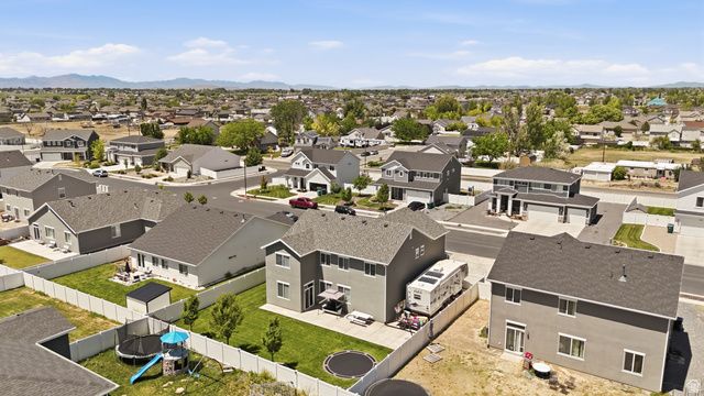 4229 W 6025 S, Roy, UT 84067