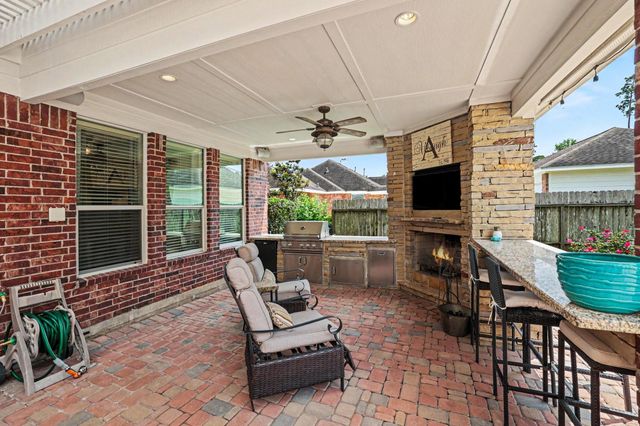 29511 Orchard Grove Drive, Tomball, TX 77377