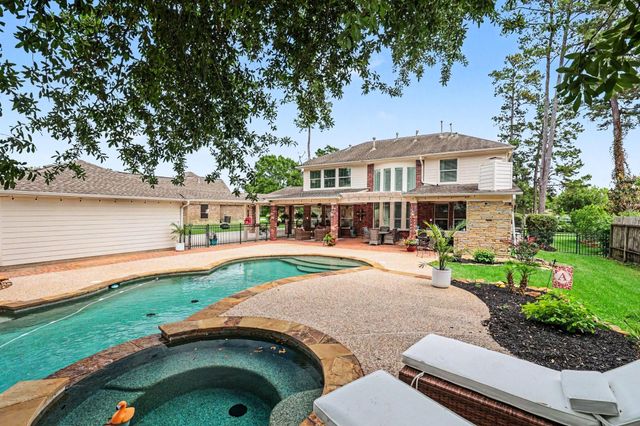 29511 Orchard Grove Drive, Tomball, TX 77377