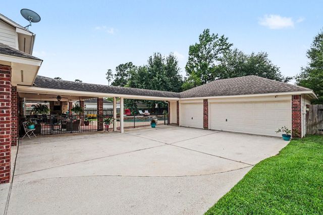29511 Orchard Grove Drive, Tomball, TX 77377