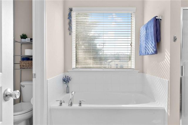 124 Wiley Parc Circle, Woodstock, GA 30188