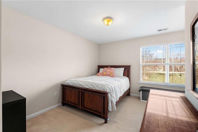 124 Wiley Parc Circle, Woodstock, GA 30188