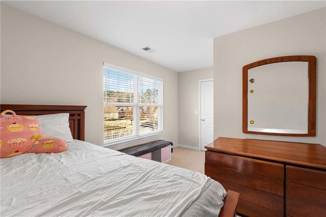 124 Wiley Parc Circle, Woodstock, GA 30188