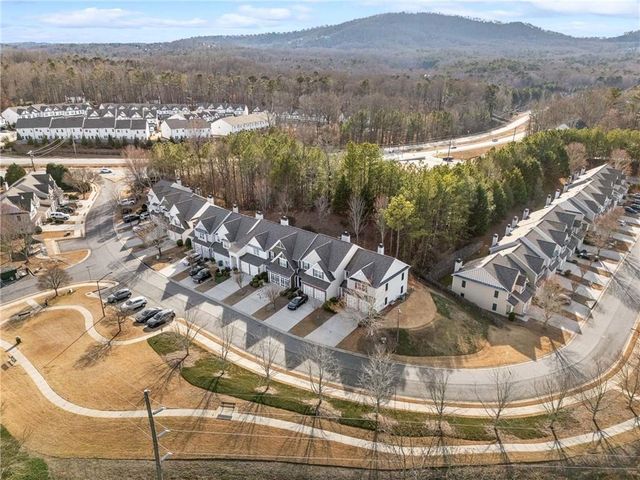 124 Wiley Parc Circle, Woodstock, GA 30188