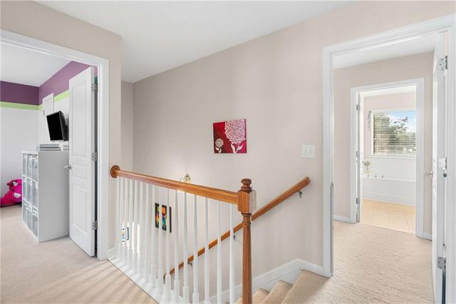 124 Wiley Parc Circle, Woodstock, GA 30188