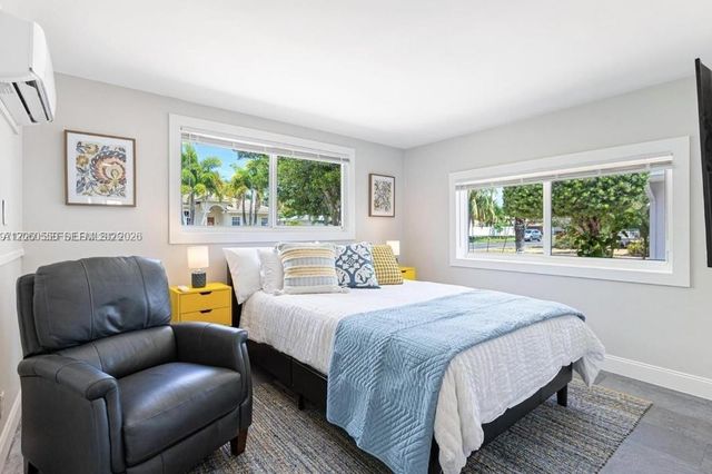 2770 NE 30th Street, Lighthouse Point, FL 33064