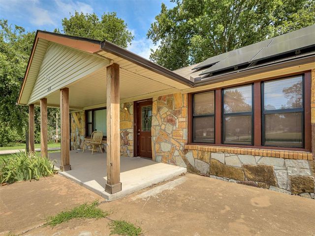 209 W Etowah Road, Noble, OK 73068