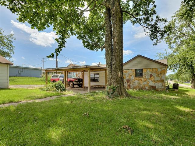 209 W Etowah Road, Noble, OK 73068