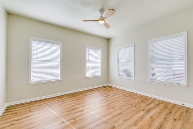 2633 S Denley Drive, Dallas, TX 75216