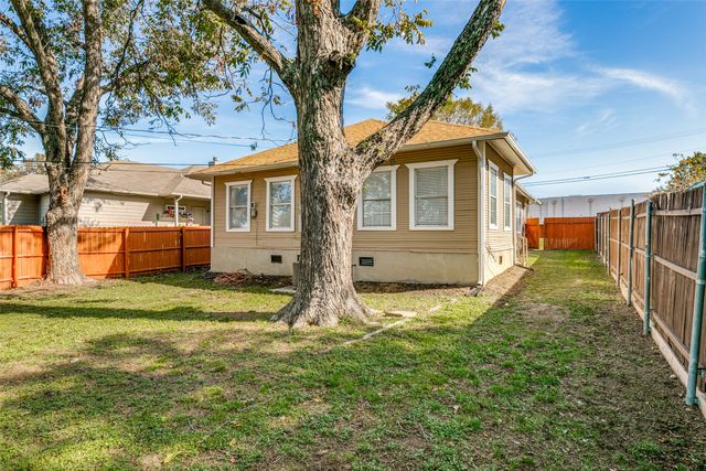 2633 S Denley Drive, Dallas, TX 75216