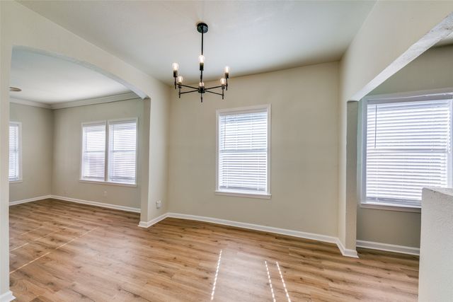 2633 S Denley Drive, Dallas, TX 75216