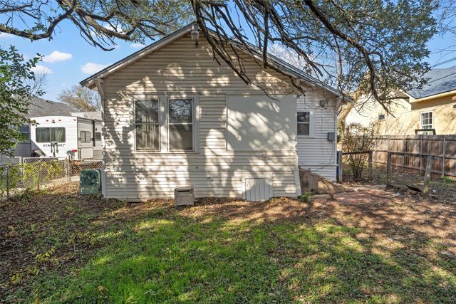 2912 Edmond Avenue, Waco, TX 76707