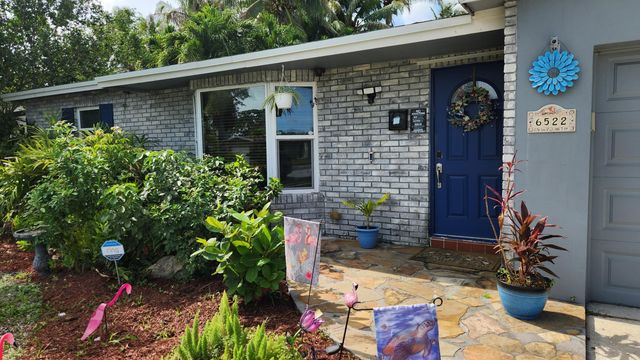 6522 NW 1st Street, Margate, FL 33063