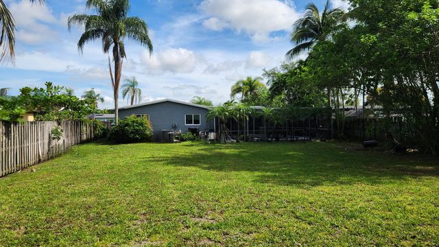 6522 NW 1st Street, Margate, FL 33063