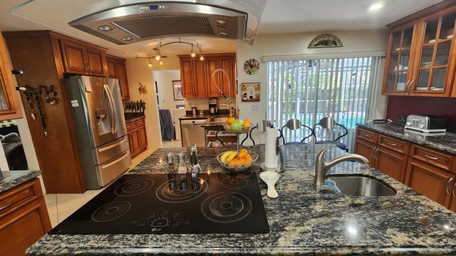 6522 NW 1st Street, Margate, FL 33063