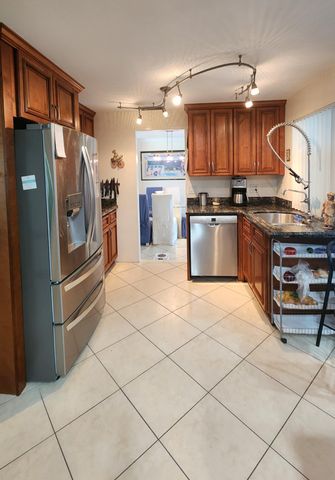6522 NW 1st Street, Margate, FL 33063