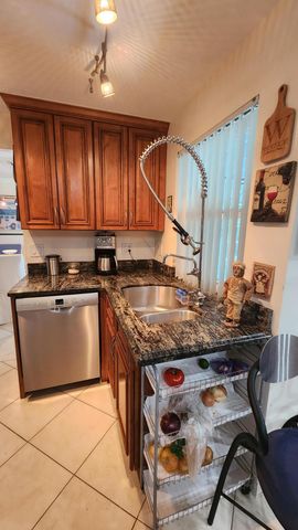 6522 NW 1st Street, Margate, FL 33063