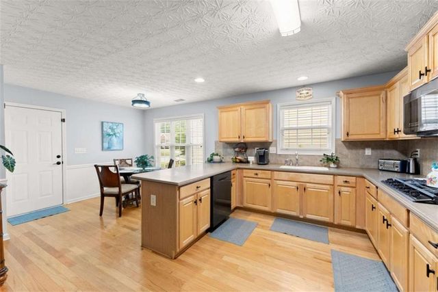 4413 Austin Hills Dr., Suwanee, GA 30024