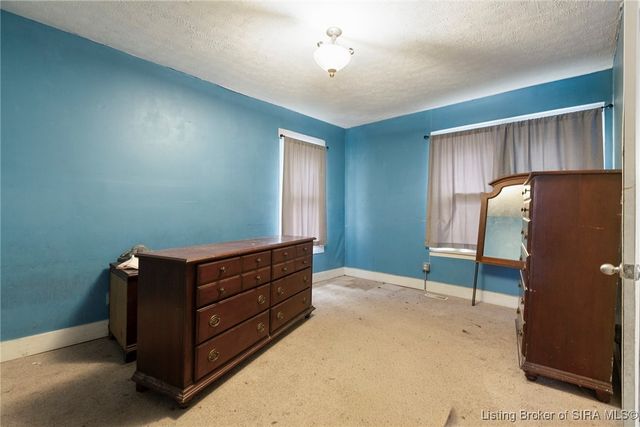 235 Cherry Street, New Albany, IN 47150