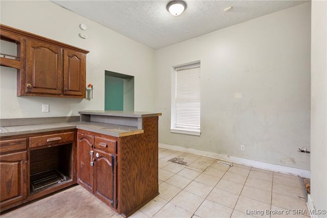 235 Cherry Street, New Albany, IN 47150