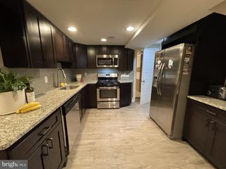 421 PINE ST #1, Philadelphia, PA 19106