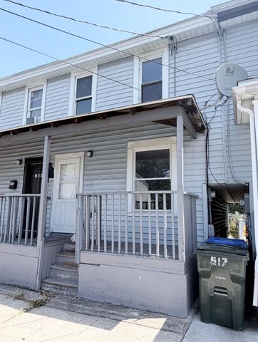 517 LINDEN AVE, Burlington, NJ 08016