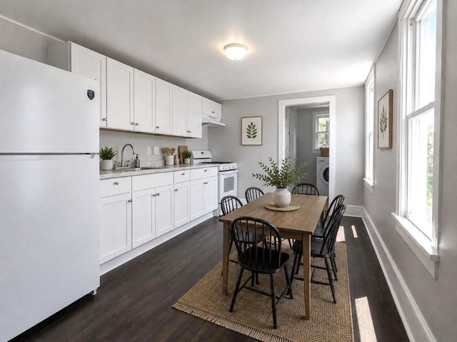 517 LINDEN AVE, Burlington, NJ 08016