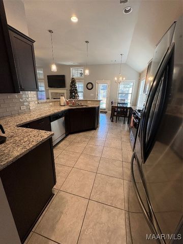 9151 Crescent Lodge Circle, Pike Road, AL 36064