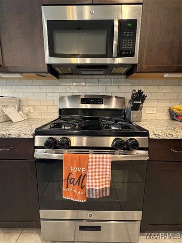 9151 Crescent Lodge Circle, Pike Road, AL 36064