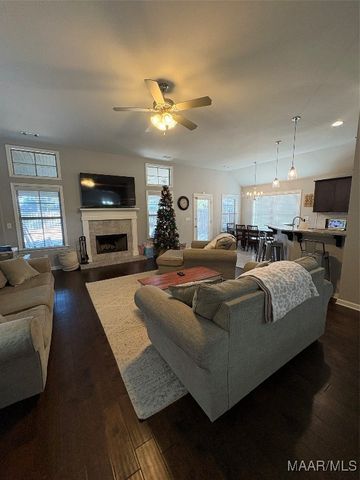 9151 Crescent Lodge Circle, Pike Road, AL 36064