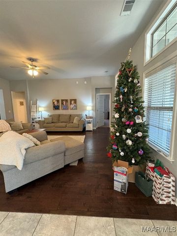 9151 Crescent Lodge Circle, Pike Road, AL 36064